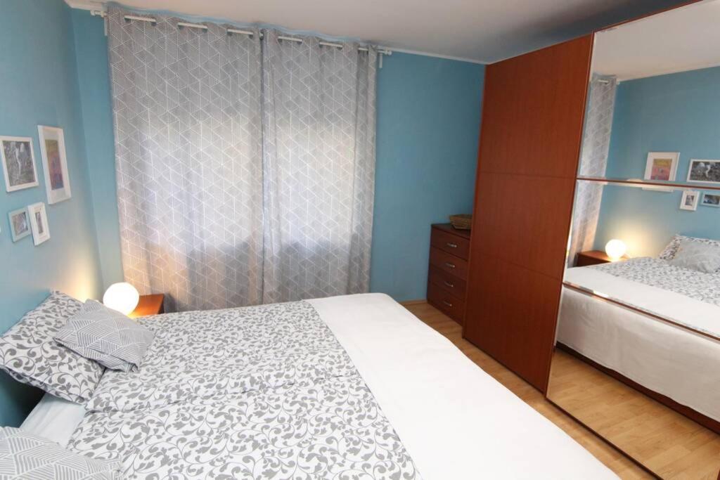Fast Friend - Cozy Apartment In The Center With Private Garage Rijeka Exterior foto
