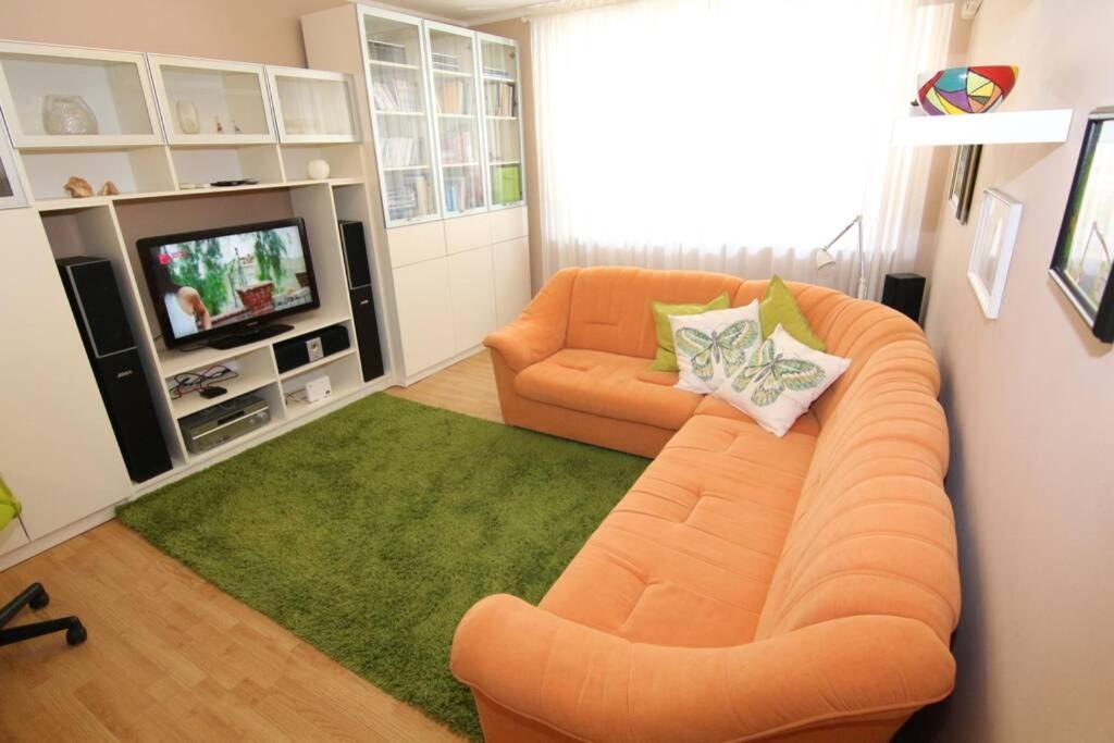 Fast Friend - Cozy Apartment In The Center With Private Garage Rijeka Exterior foto